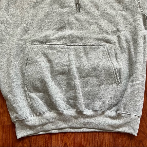 NWT Lively Hoodie Sweatshirt - size MEDIUM - Picture 2 of 6